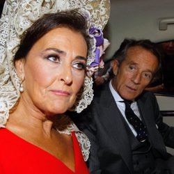 Looks Boda Duquesa de Alba: Carmen Tello y Alfonso Díez se dirigen al Palacio de las Dueñas