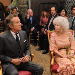 Looks Boda Duquesa de Alba: Cayetana de Alba y Alfonso Díez en el Palacio de las Dueñas