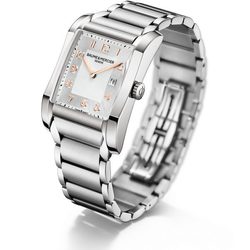 Reloj con correa de plata de la colección Hampton de la firma Baume & Mercier
