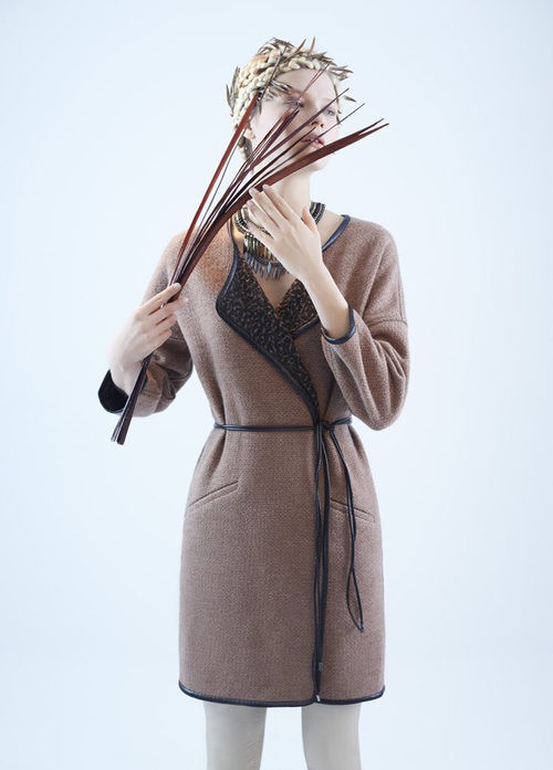 Abrigo marrón de la nueva colección otoño/invierno 2015/2016 de Van-Dos