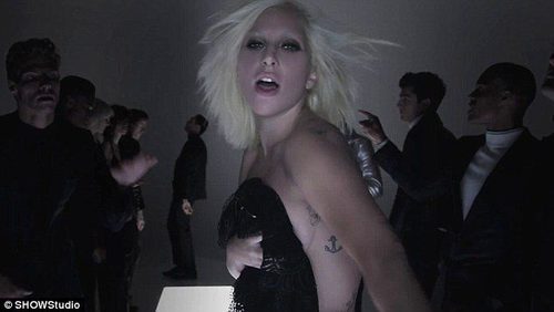 Lady Gaga como imagen de la campaña de la nueva colección de Tom Ford