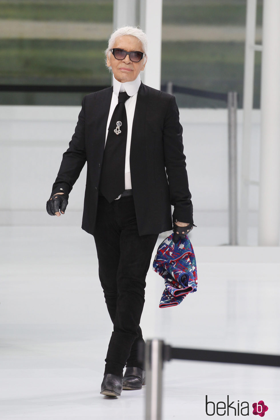 Karl Lagerfeld presenta su nueva colección primavera/verano 2016 en París Fashion Week