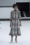 Vestido de cuadros de la nueva colección de Chanel primavera/verano 2016 en París Fashion Week