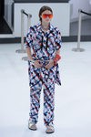 Jumpsuit de cuadros de la nueva colección de Chanel primavera/verano 2016 en París Fashion Week