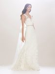 Vestido de novia con encaje de chantilly de Carolina Herrera 2016
