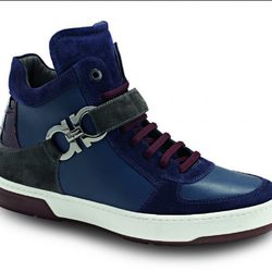 Bota burdeos gris y azul marino de la colección otoño 2015 de Salvatore Ferragamo