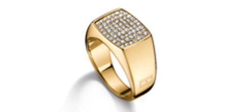 Anillo dorado de la colección 'must have' de Tommy Hilfiger para la Navidad 2015/2016