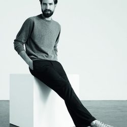 Jack Guinness con calzado de la primera colección para hombre de Superga otoño/invierno 2015/2016