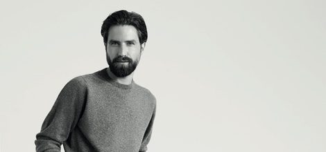Jack Guinness con calzado de la primera colección para hombre de Superga otoño/invierno 2015/2016