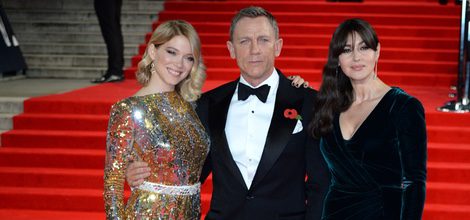Lea Seydoux, Daniel Craig y Monica Belucci en el estreno de 'Spectre' en Londres