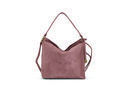Bolso en tonos tierra de la colección cápsula de bolsos Carpisa de Penélope y Mónica Cruz