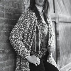 Chaqueta de punto y chaleco étnico 'Violeta by Mango' para este invierno 2015