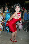 Heidi Klum disfrazada de Betty Boop en su fiesta de Halloween 2002