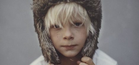 Gorro de pelo en tonos marrones de la colección cápsula Kids Premium de IKKS