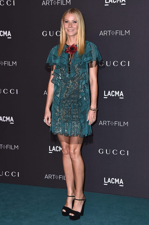 Gwyneth Paltrow informal pero sensacional con su vestido mini