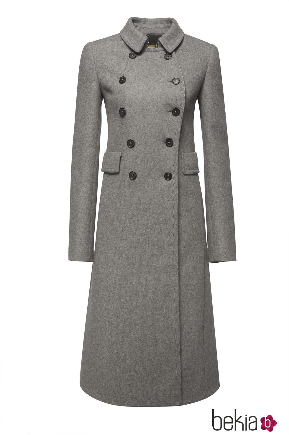 Maxiabrigo gris claro de la colección de Trencas Fay para el otoño/invierno 2015/2016