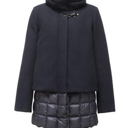 Abrigo azul marino acolchado de la colección para el otoño/invierno 2015/2016
