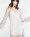 Vestido blanco con transparencias de la colección de Zara Evening