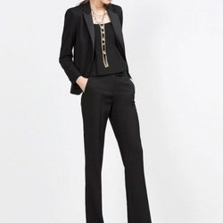 Traje de chaqueta negro de la colección de Zara Evening