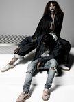 Rihanna con la segunda entrega de su colección de zapatillas 'Puma by Rihanna'