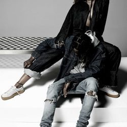 Rihanna con la segunda entrega de su colección de zapatillas 'Puma by Rihanna'