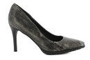 Zapato de salón con tacón en tonos metalizados de la colección otono/invierno 2015/2016 de Alma en Pena