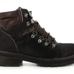 Bota de montaña negra de la colección otono/invierno 2015/2016 de Alma en Pena