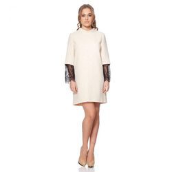 Vestido beige con detalle de puntillas en las mangas de la colección otoño/invierno 2015/2016 Dorado vs. Plata de RocknRom