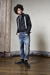 Vaqueros con tirantes de la colección 'La evolución del denim' de invierno 2015 de G-Star