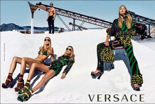 Raquel Zimmerman, Natasha Poly y Gigi Hadid para Versace primavera/verano 2016