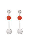 Pendientes largos en plata y metal con círculos rojos y blancos de la línea 'Dior Paradise'