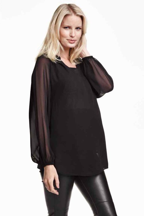 Blusa de gasa de la línea premamá de H&M para la temporada AW 2015