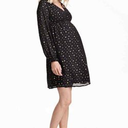 Vestido de gasa de la línea premamá de H&M para la temporada AW 2015
