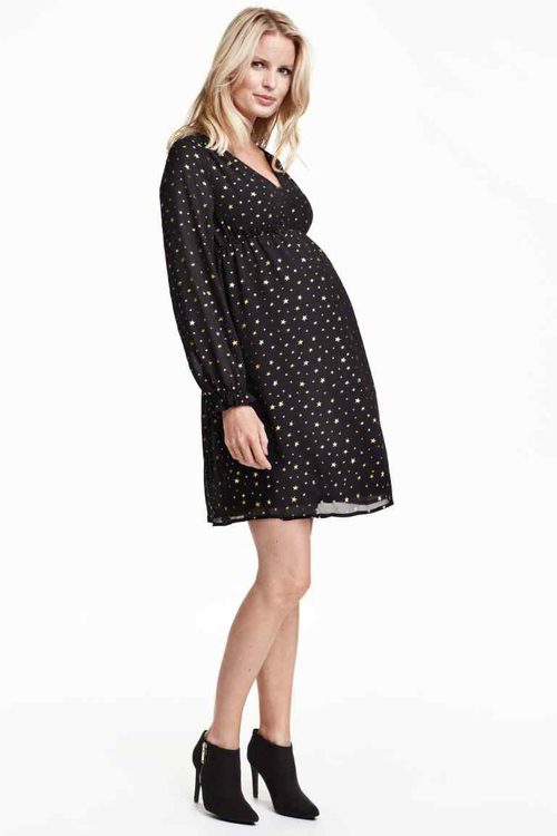 Vestido de gasa de la línea premamá de H&M para la temporada AW 2015