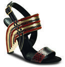 Sandalia escultura de ante y becerro en tonos dorados y rojos de Salvatore Ferragamo temporada invierno 2015