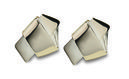 Pendientes origami dorados de Salvatore Ferragamo temporada invierno 2015
