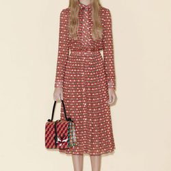 Vestido estampado de estilo retro para la línea Pre-Fall 2016 de Valentino