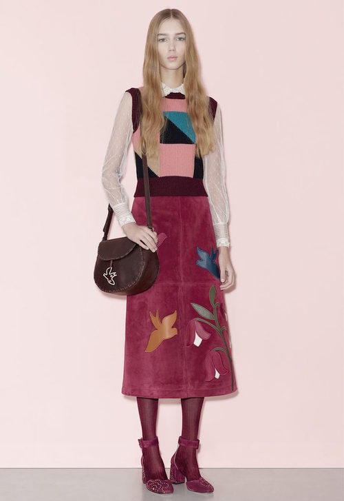 Jerséi con estampados irregulares y falda larga para la línea Pre-Fall 2016 de Valentino