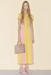 Vestido largo estilo retro en amarillo y rosa pastel para la línea Pre-Fall 2016 de Valentino