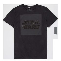 Camiseta negra de manga corta con logo de 'Star Wars' para Lefties