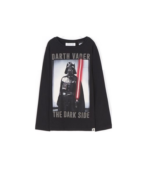 Camiseta manga larga negra con Darth Vader de 'Star Wars' para Lefties