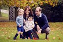 Los príncipes Jorge y Carlota de Cambridge con conjuntos de firmas españolas 