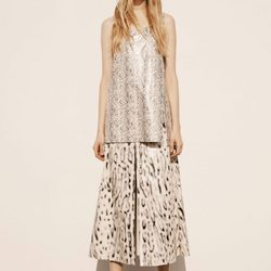 Camiseta sin tirantes y falda en print animal Pre-Fall 2016 de Calvin Klein