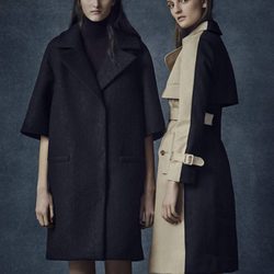 Abrigos midi en negro y crema de la colección Pre-Fall 2016 de Erdem