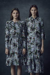 Vestidos de vuelo con estampado floral de la colección Pre-Fall 2016 de Erdem