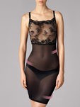 Vestido dos piezas negro ajustado de encaje elástico y falda lisa de Wolford para 'Summer Lingerie' 2016
