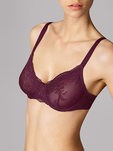 Sujetador 'filigra lace' de encaje en berenjena de Wolford para 'Summer Lingerie' 2016