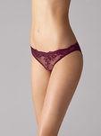 Tanga 'filigra lace' de encaje en berenjena de Wolford para 'Summer Lingerie' 2016