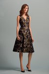 Vestido midi con detalles negros brillantes para la colección Pre-Fall 2016 de Oscar de la Renta