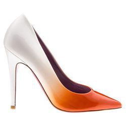 Stiletto degradado en blanco y puntera naranja de Úrsula Mascaró